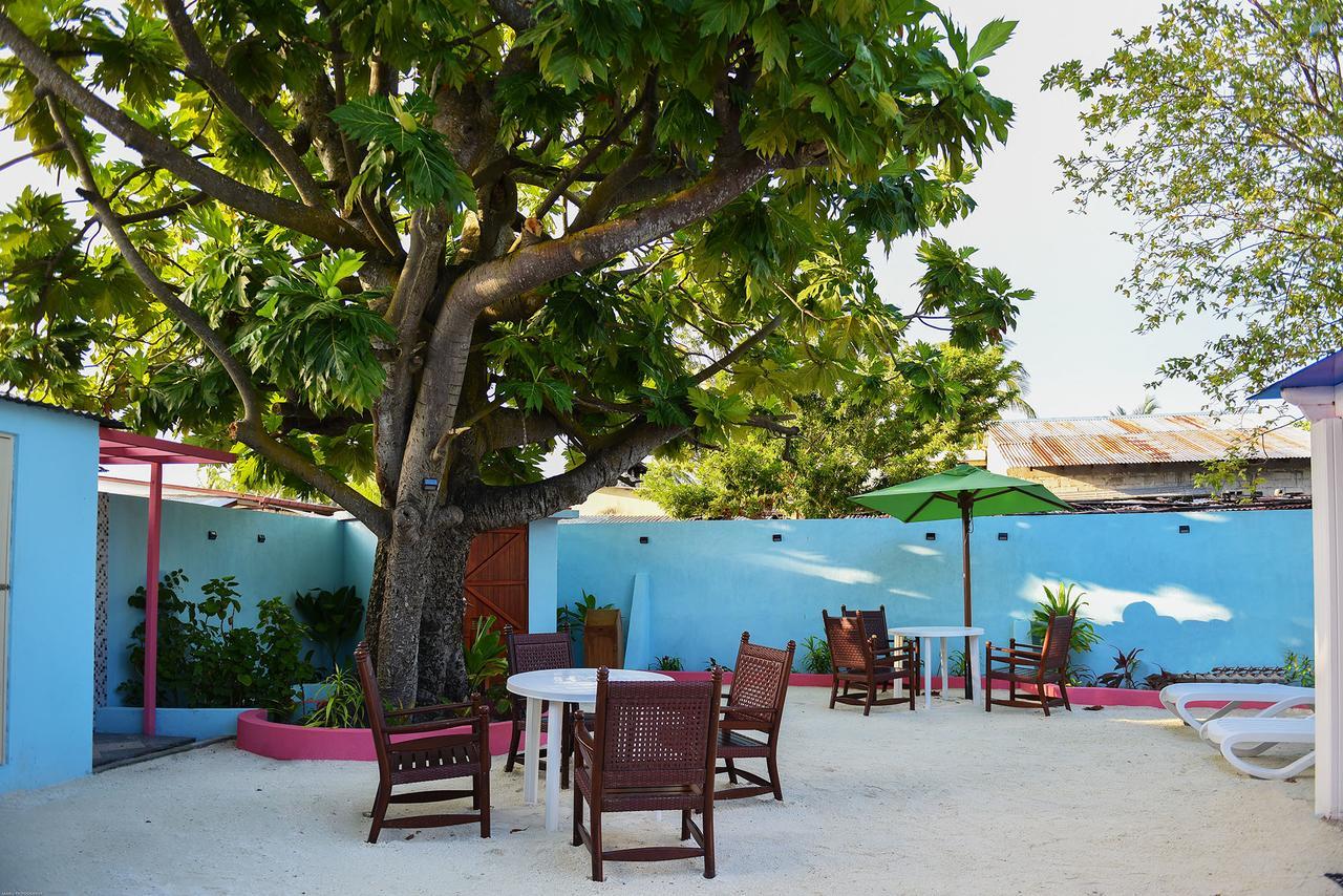 Surfretreat Hotell Bodufolhudhoo Eksteriør bilde